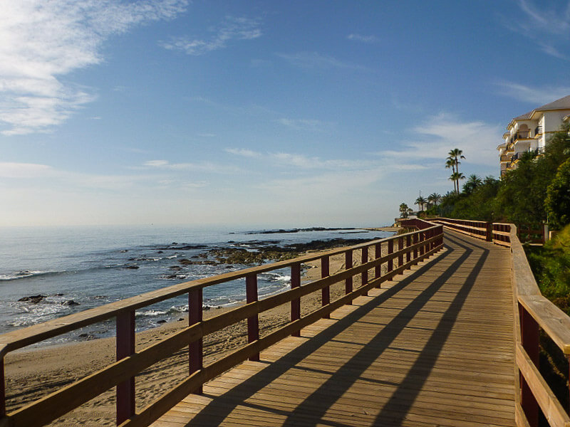 Senda Litoral w pobliżu Mijas w Andaluzji