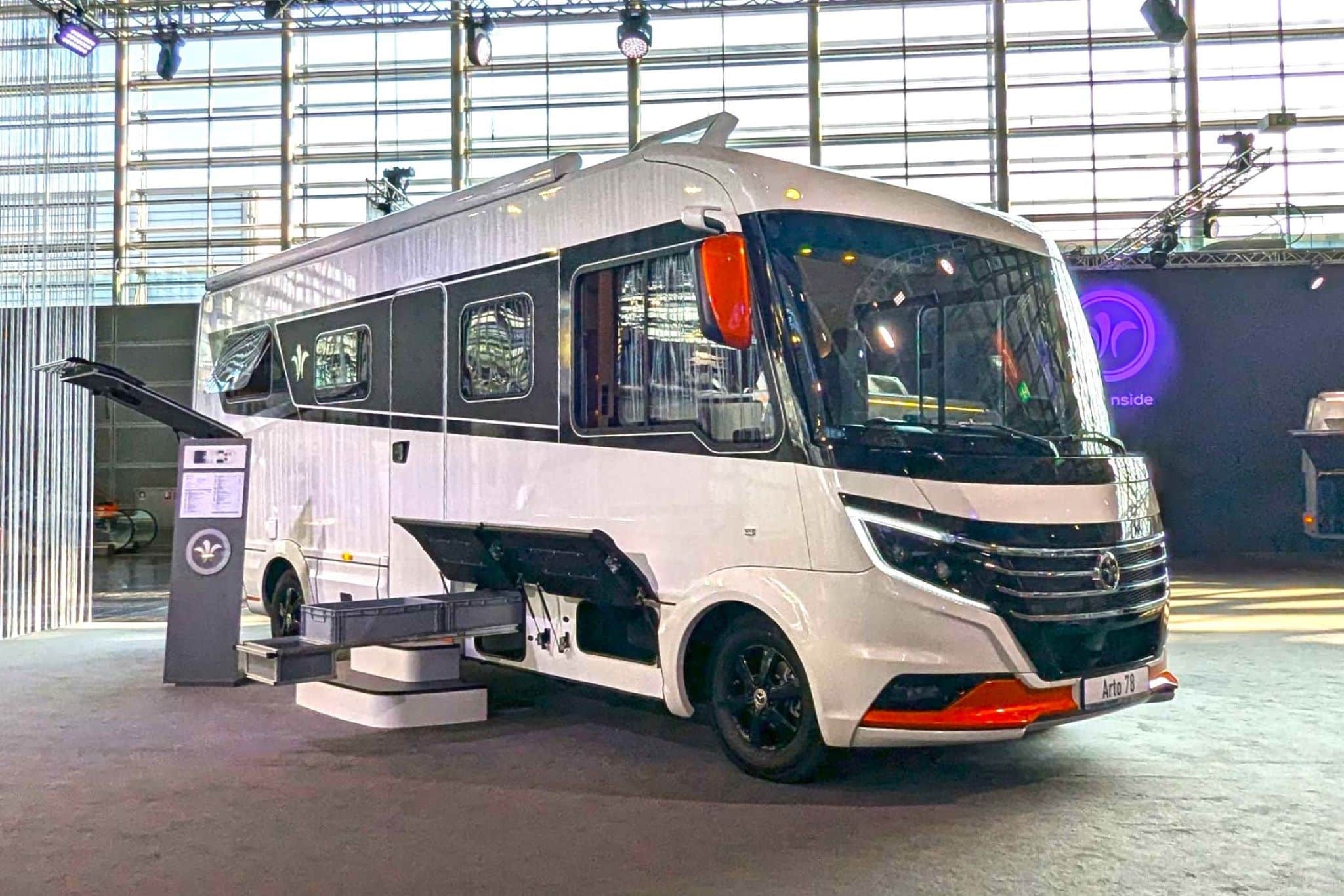 Innovations Caravan Salon 2024: Niesmann+Bischoff Arto – pierwszy liniowiec na bazie Mercedesa Sprintera