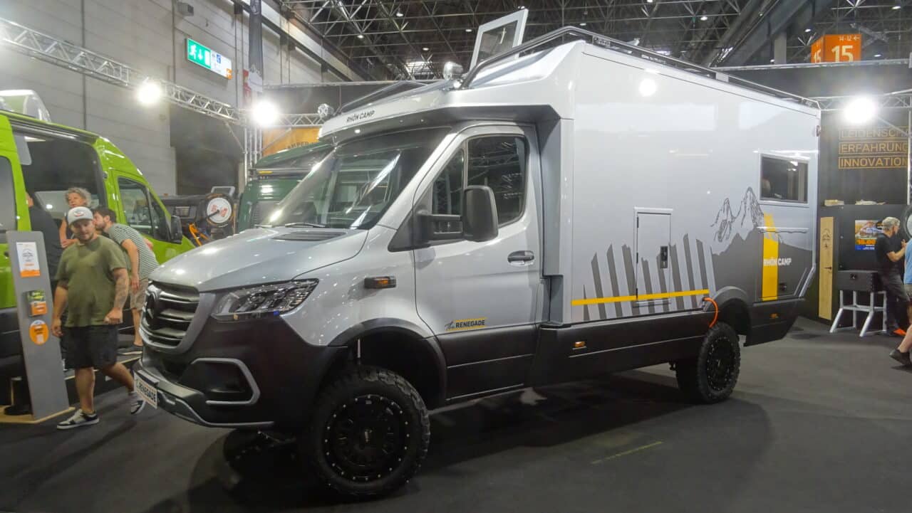 Innovations Caravan Salon 2024: Rhön Camp Renegade 4x4 - częściowo zintegrowany kamper z luksusowym wyposażeniem 2 Rhön Camp Renegade 4x4 Caravan Salon 2024
