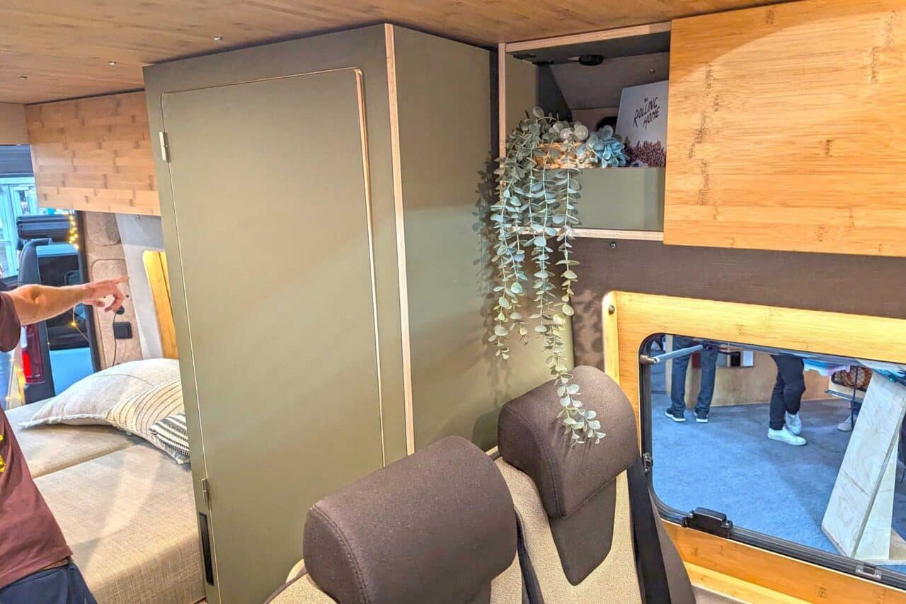 Kompanja ZWEI (2025): Cud kosmiczny dla maksymalnie 6 osób 3 kompanja zwei caravan salon 2024 bad
