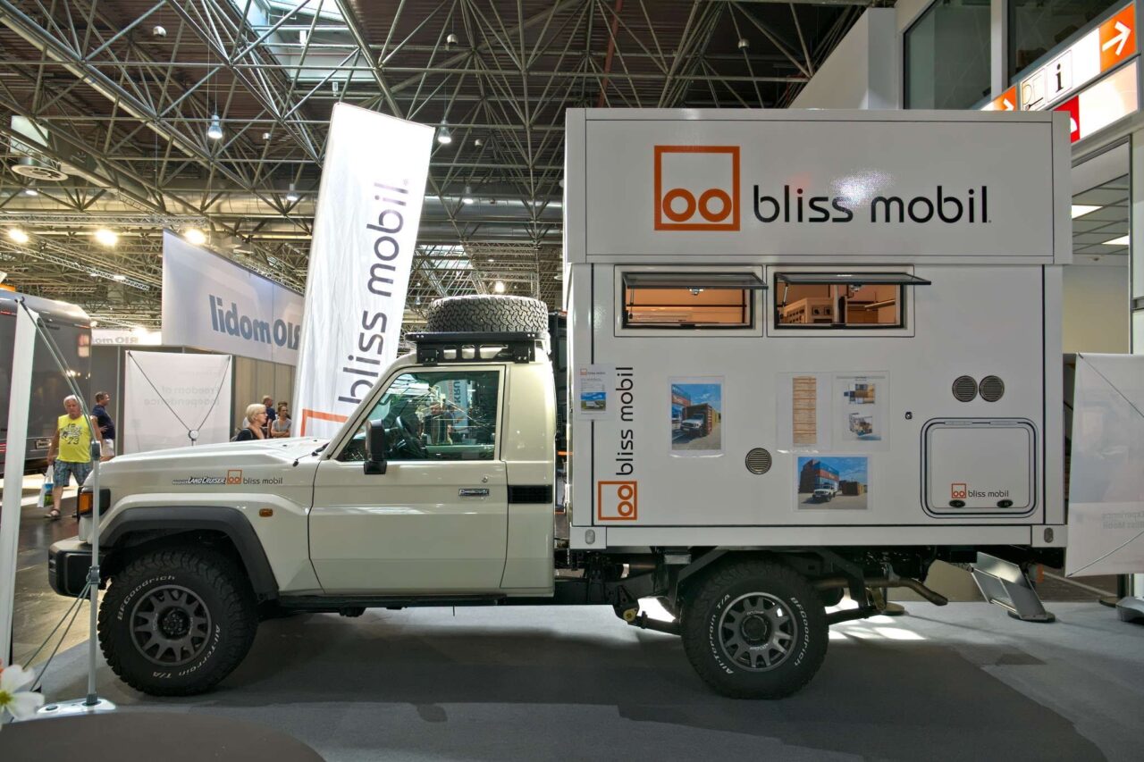 Expeditionsbox Blissmobil 8 Fuß Caravan Salon 2024 (c) Jalil Landero Flores
