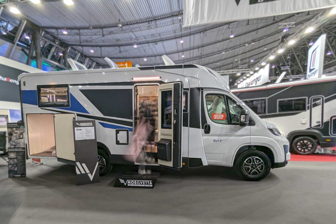 Mobilvetta Kea Compact (2025): Samochody kempingowe o wysokiej jakości wykonania i innowacyjnym wystroju wnętrza 1 Mobilvetta Kea Kompakt 64 2240