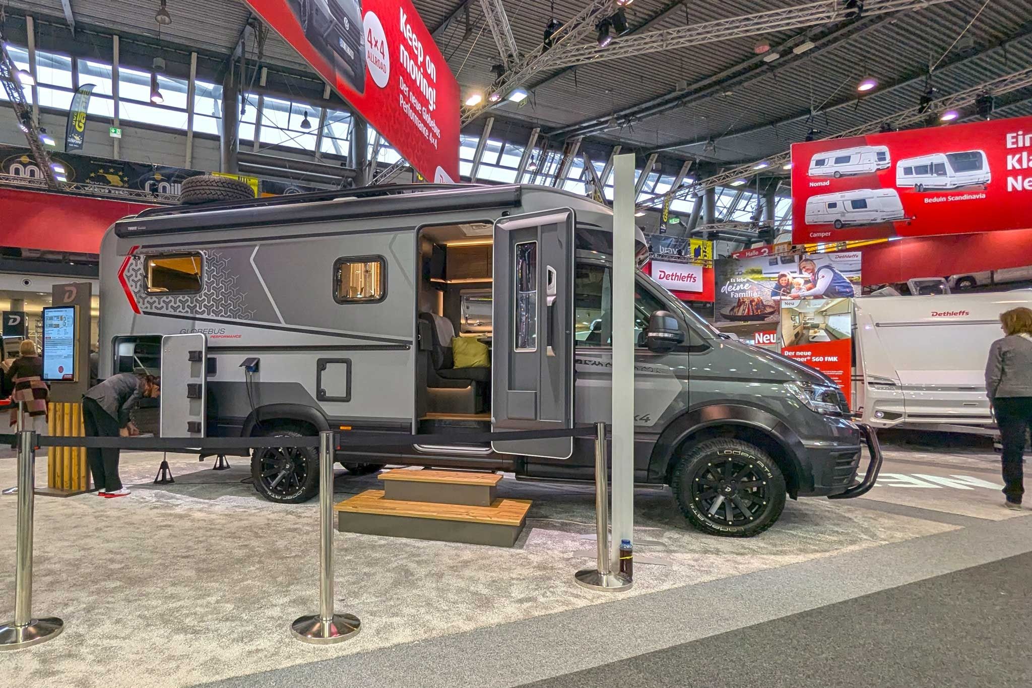 Gotowy do jazdy w terenie i na drodze: Dethleffs Globebus Performance 4×4 First Edition (2025)